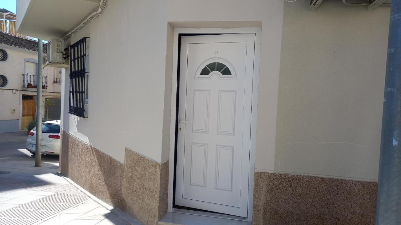 Apartamento Turistico Travelers Baena Buitenkant foto